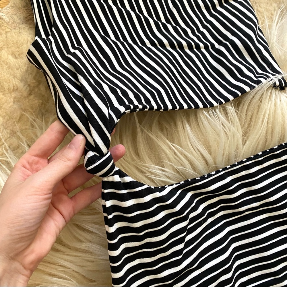 Zara Cut Out Striped Dress - Picture 3 of 9